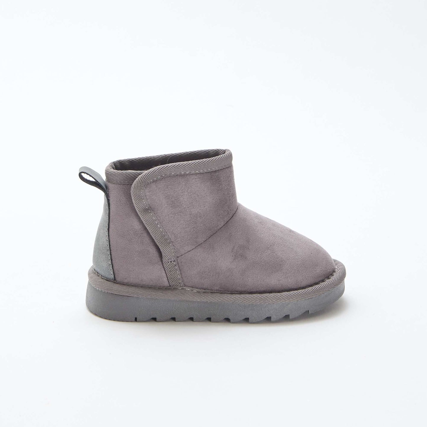 Botines estilo sueco en serraje GRIS