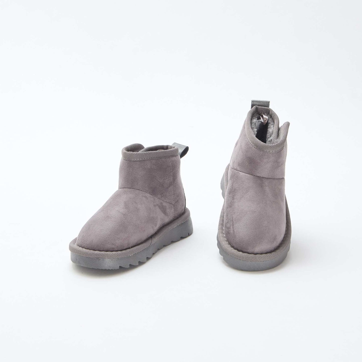 Botines estilo sueco en serraje GRIS