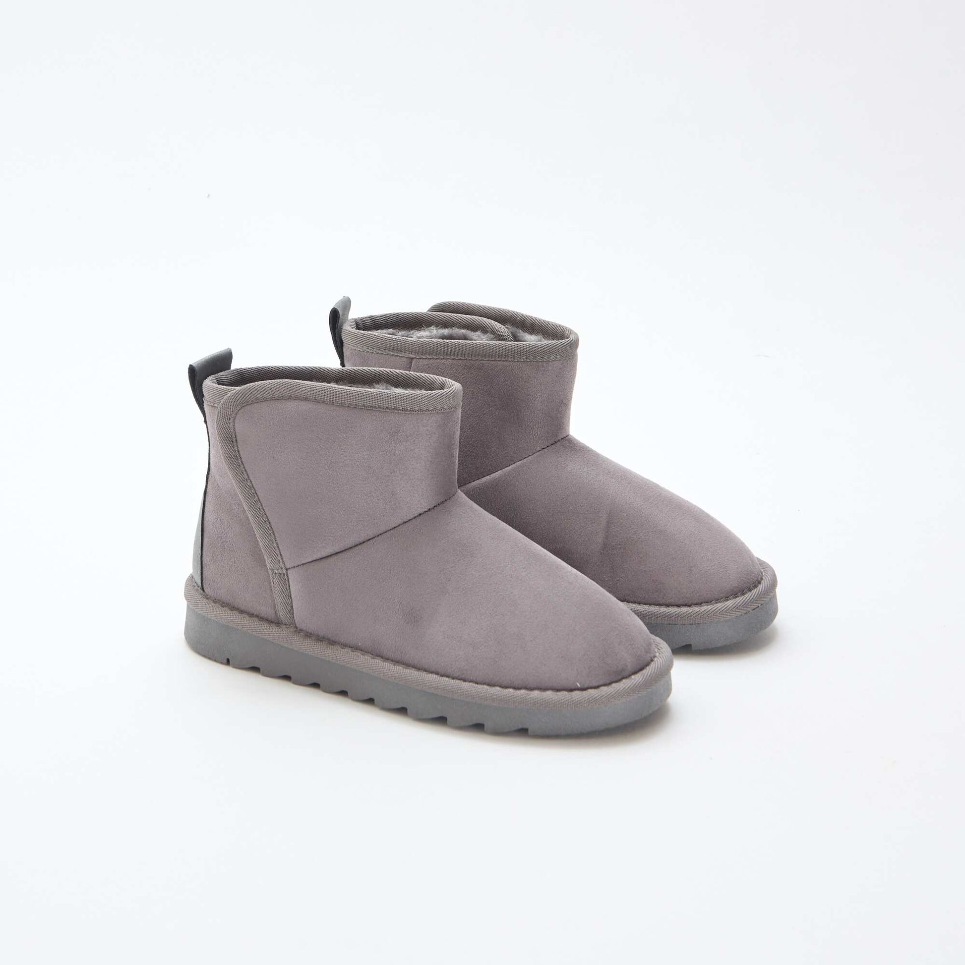 Botas estilo sueco en nobuck GRIS