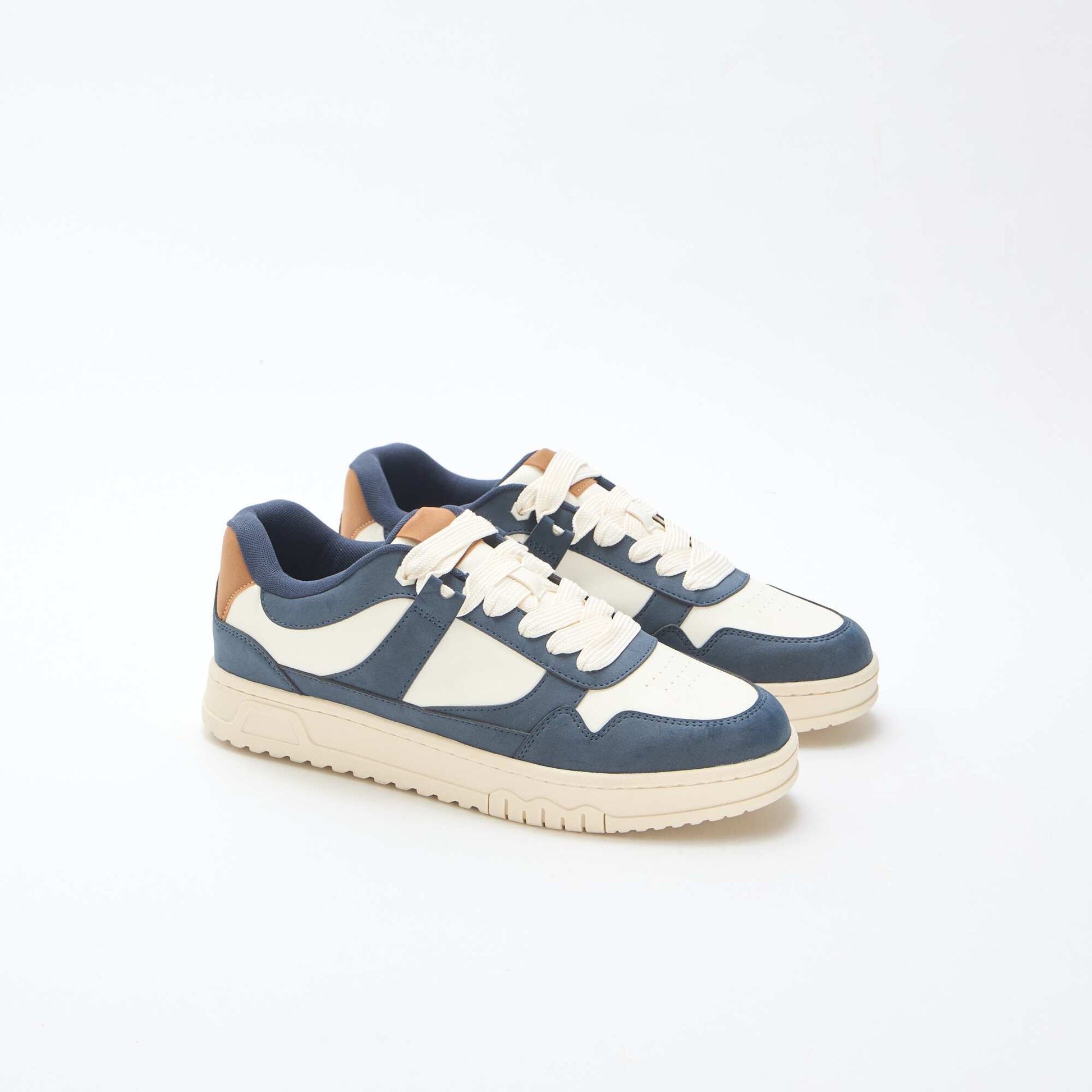 Zapatillas modernas tricolor AZUL