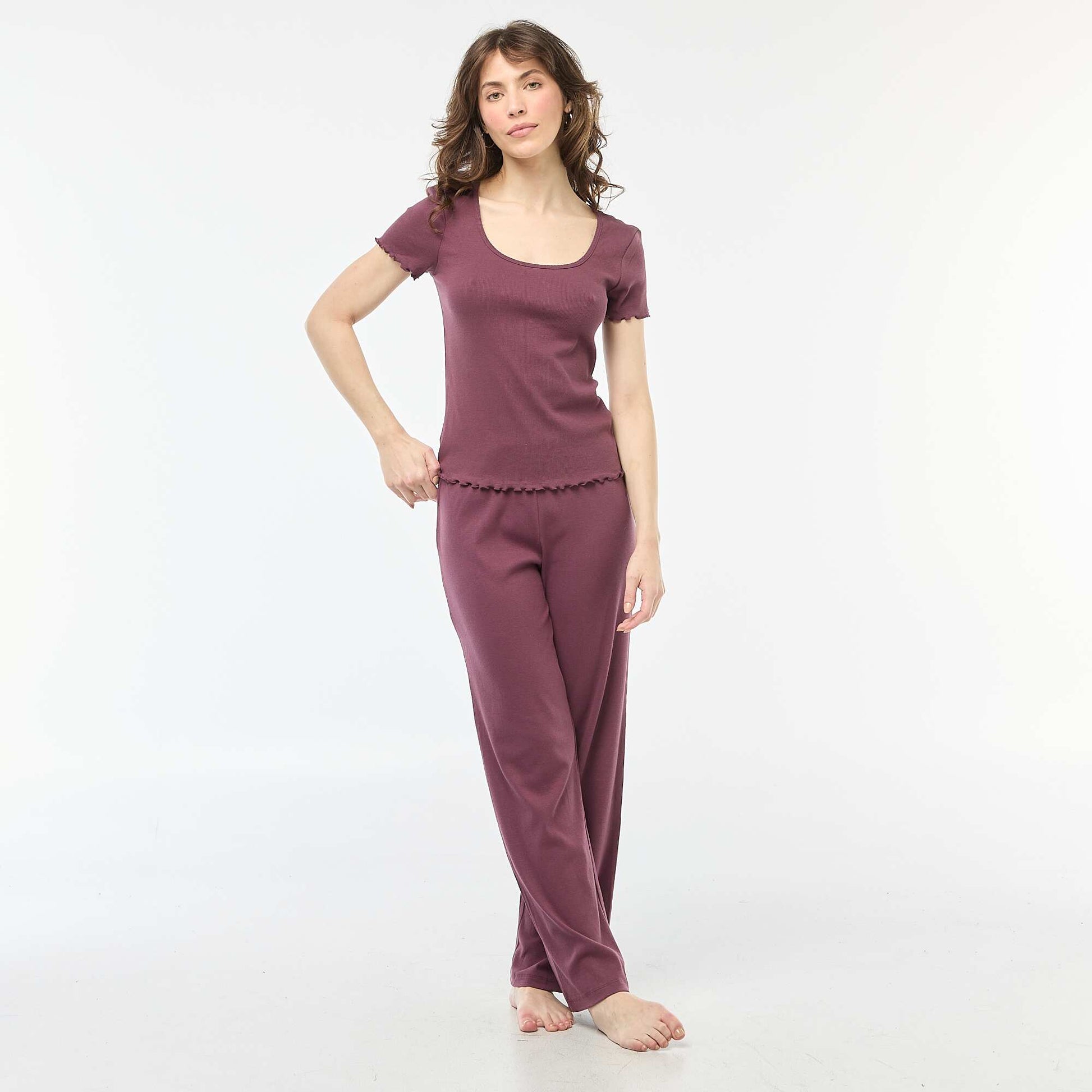 Camiseta lisa de punto acanalado de manga corta PURPURA
