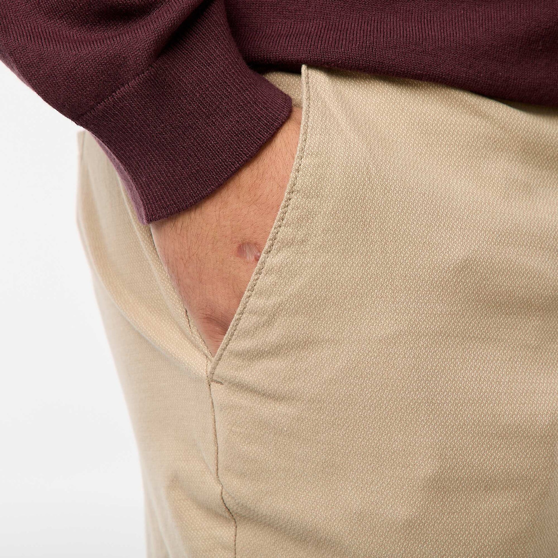 Pantalón chino liso de algodón elástico BEIGE