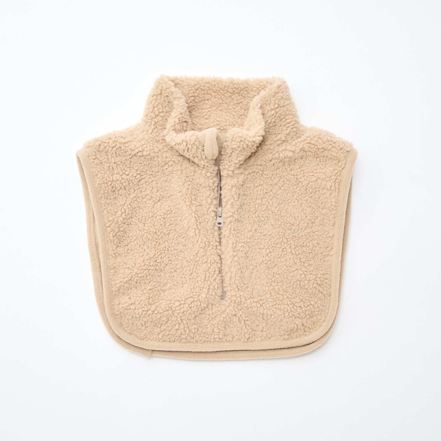 Cuello babero muy suave BEIGE