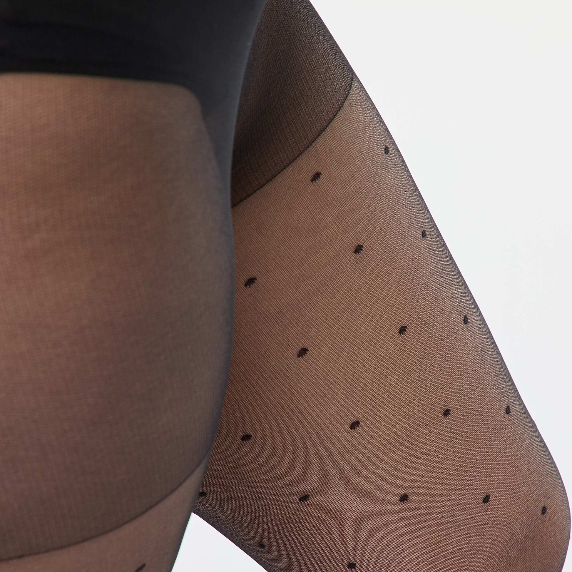 Medias finas de lunares NEGRO