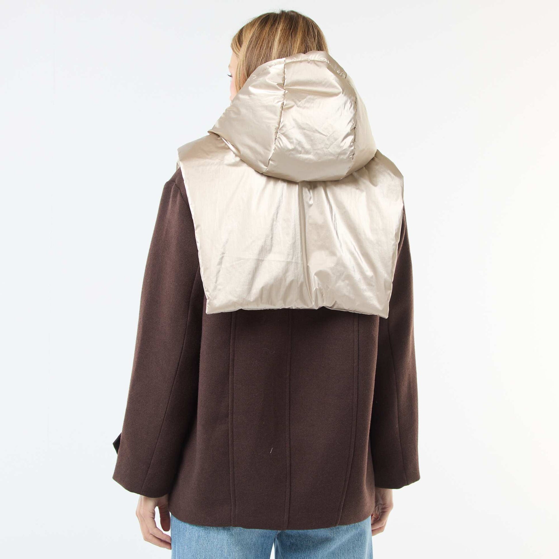 Plastrón con capucha plateado BEIGE