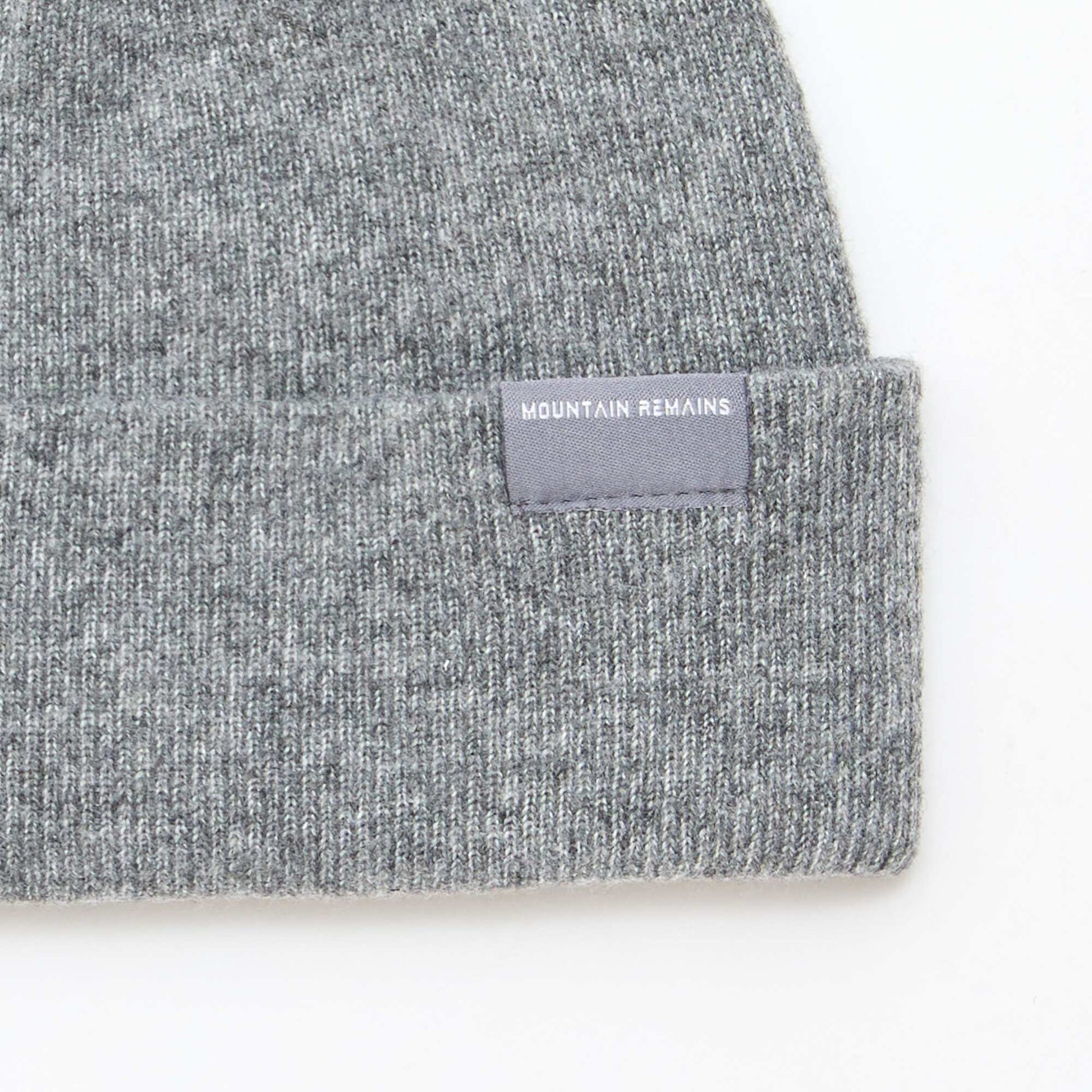 Gorro con vuelta GRIS
