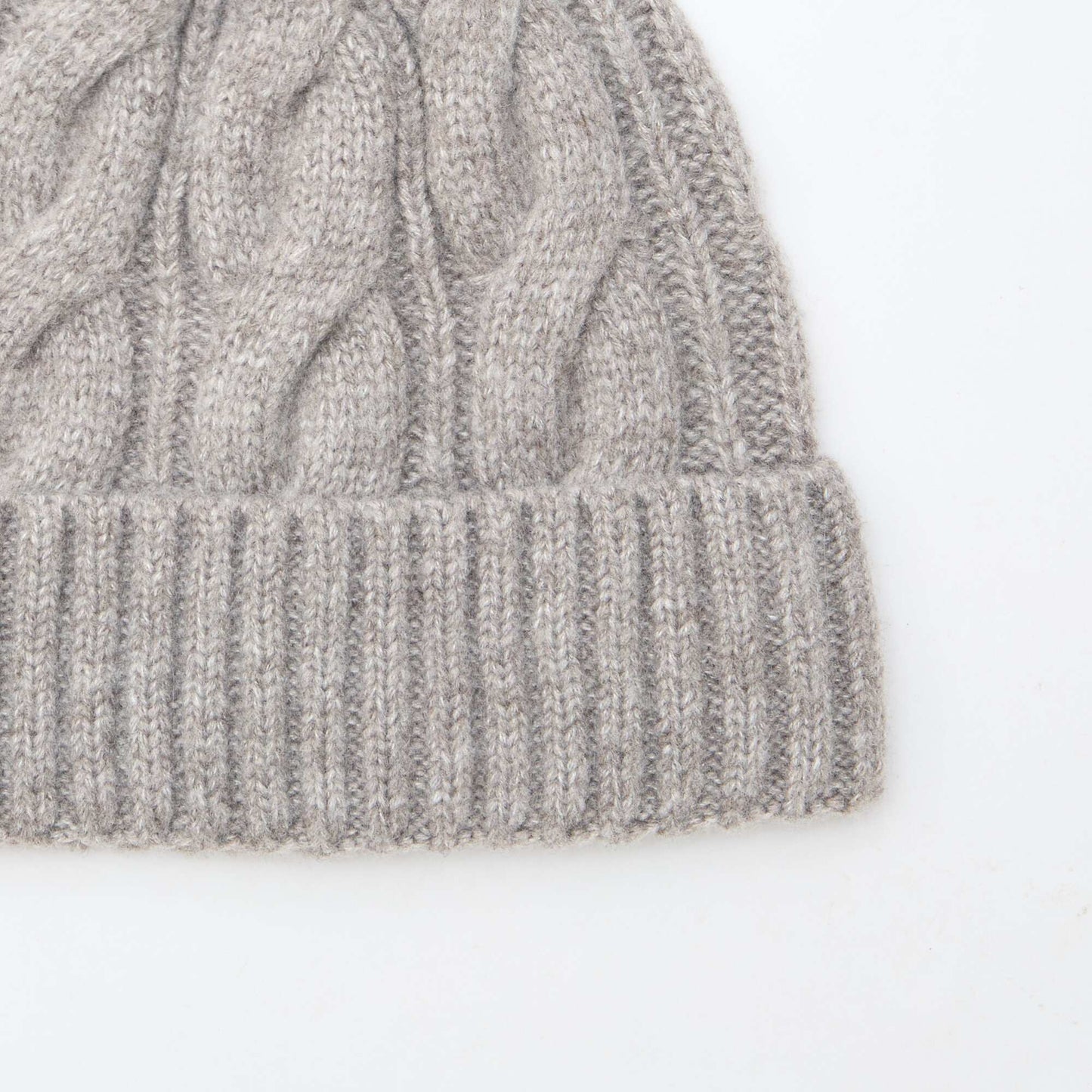 Gorro de punto trenzado MARRON