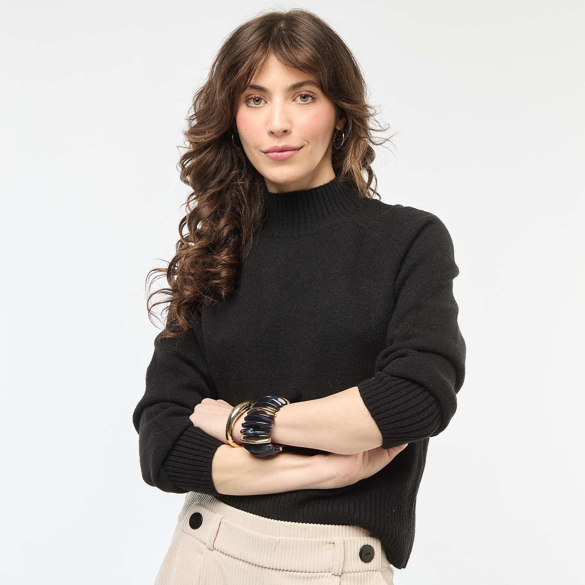 Sweater de punto con cuello alto NEGRO