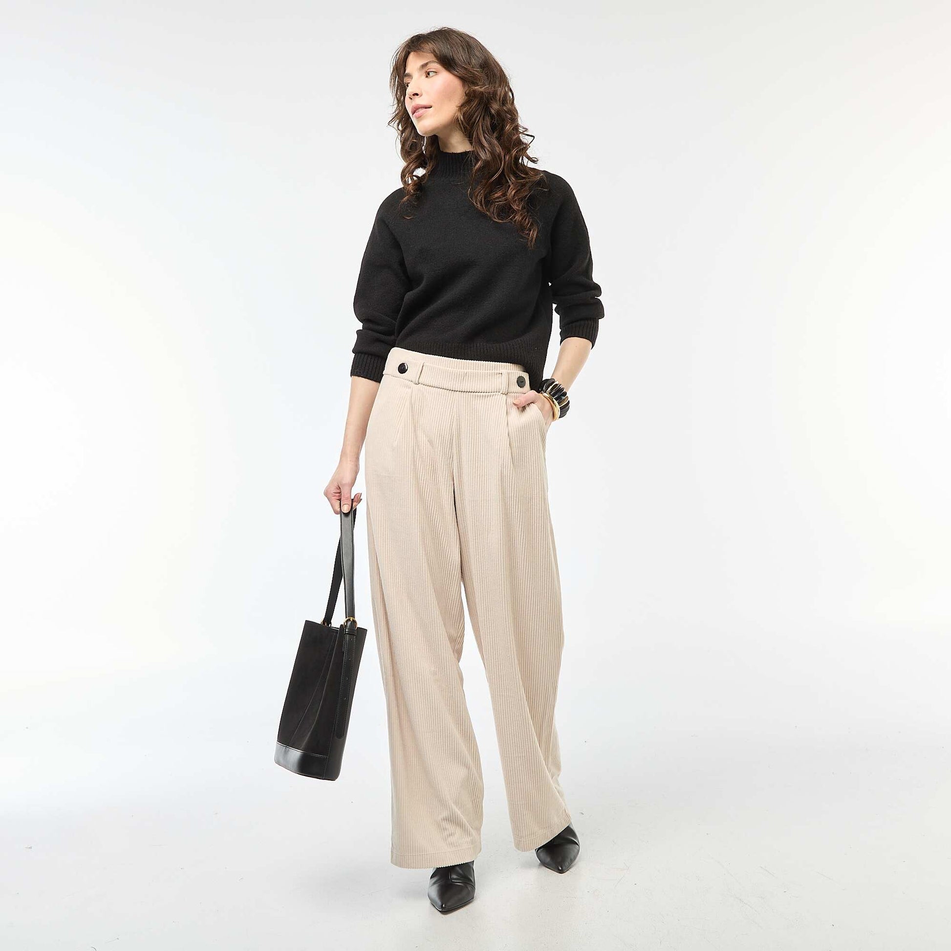 Sweater de punto con cuello alto NEGRO