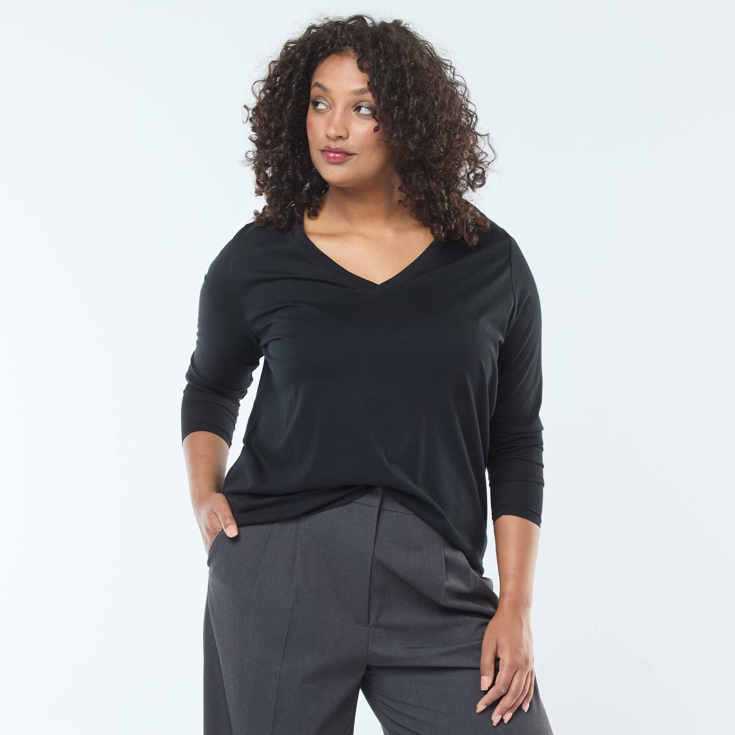Camiseta de punto con cuello en pico y manga larga NEGRO