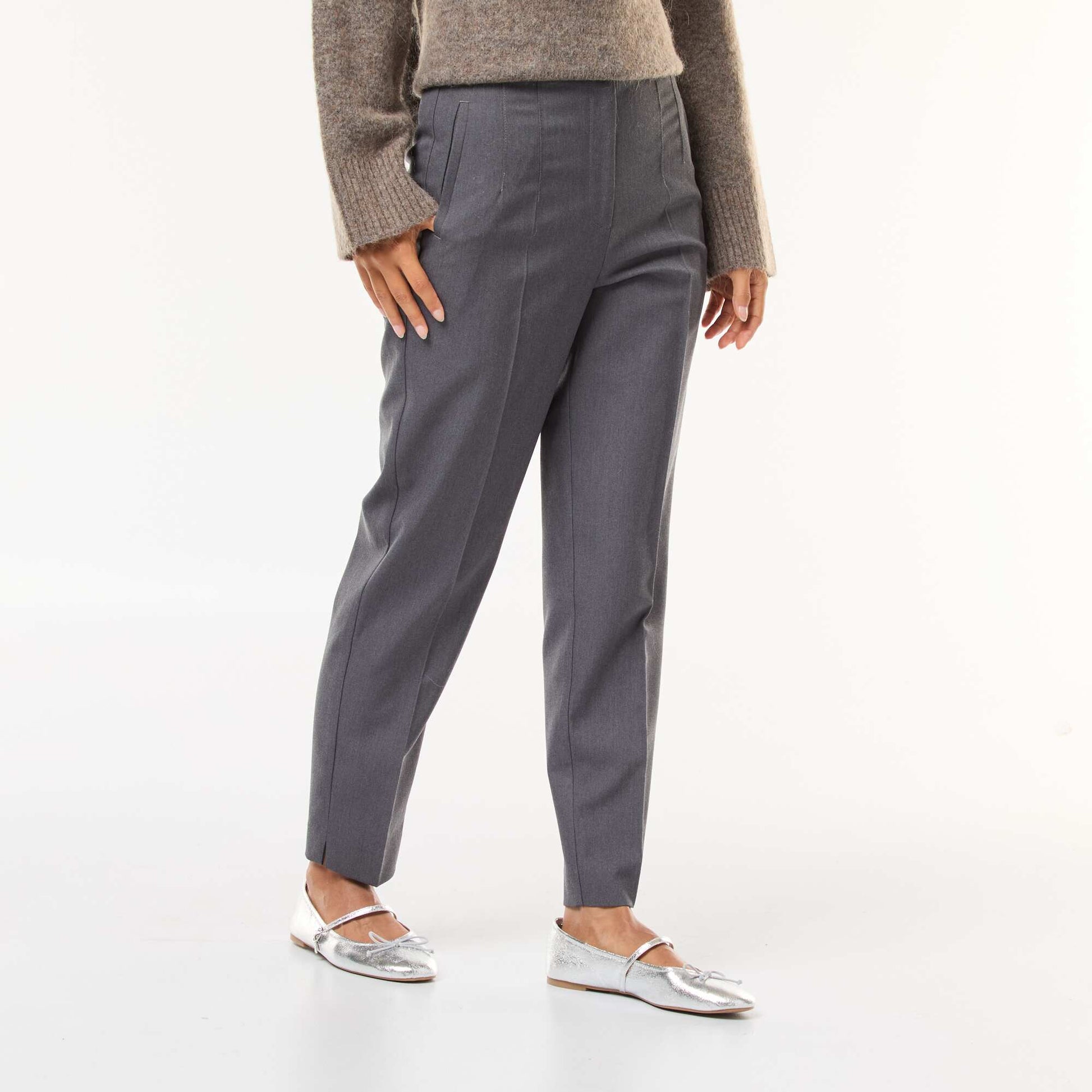 Pantalón recto de tiro alto GRIS