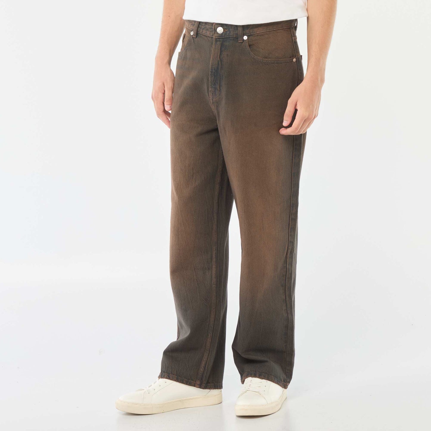 Jean ancho tipo baggy con 5 bolsillos NEGRO