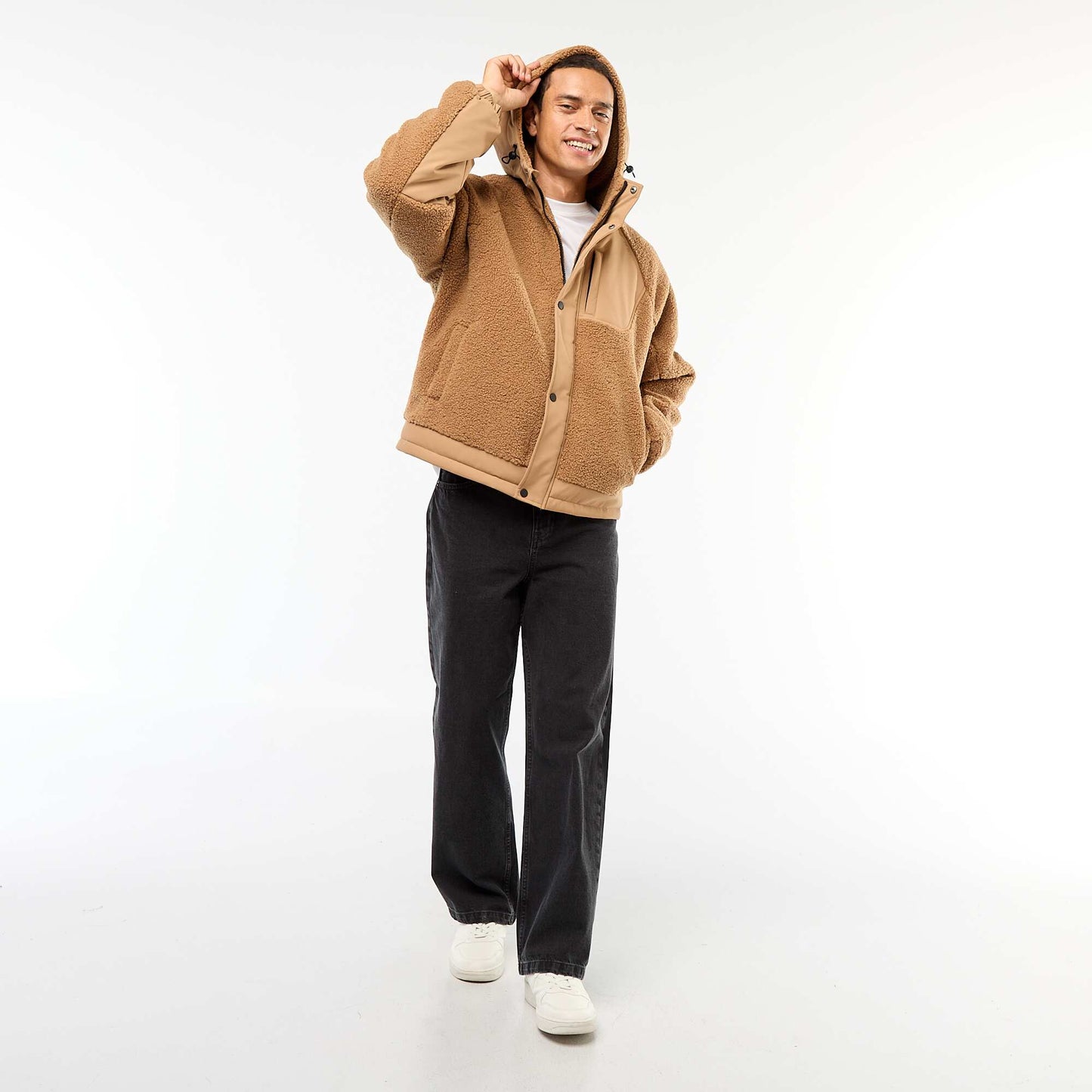 Campera con capucha efecto borreguito BEIGE