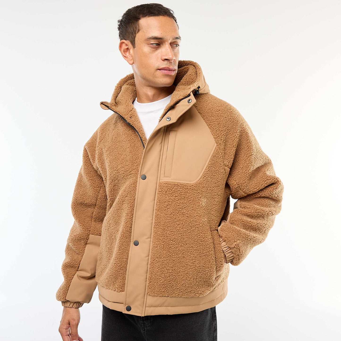 Campera con capucha efecto borreguito BEIGE