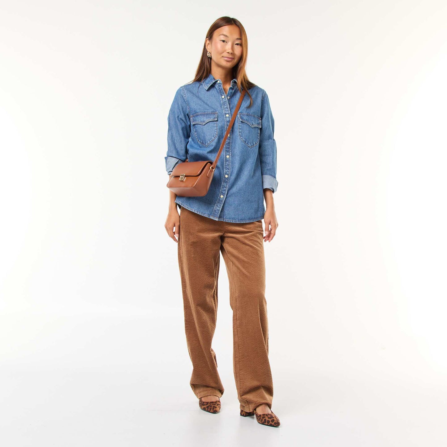 Camisa vaquera con bolsillos de solapa AZUL