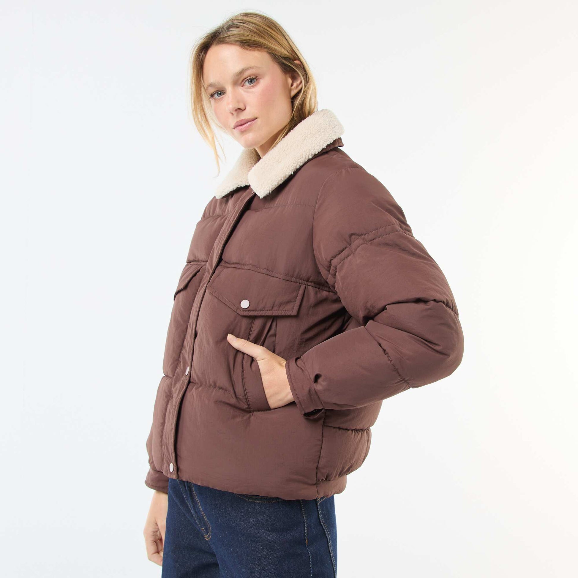 Campera acolchada con cuello efecto borreguito MARRON