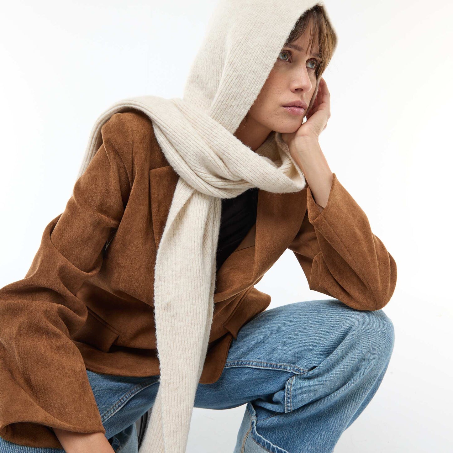 Bufanda de punto con capucha integrada BEIGE