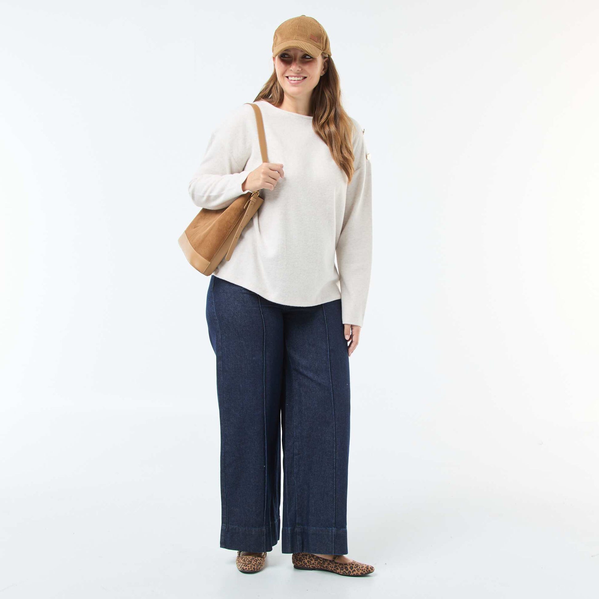 Camiseta de punto suave con botones dorados BEIGE
