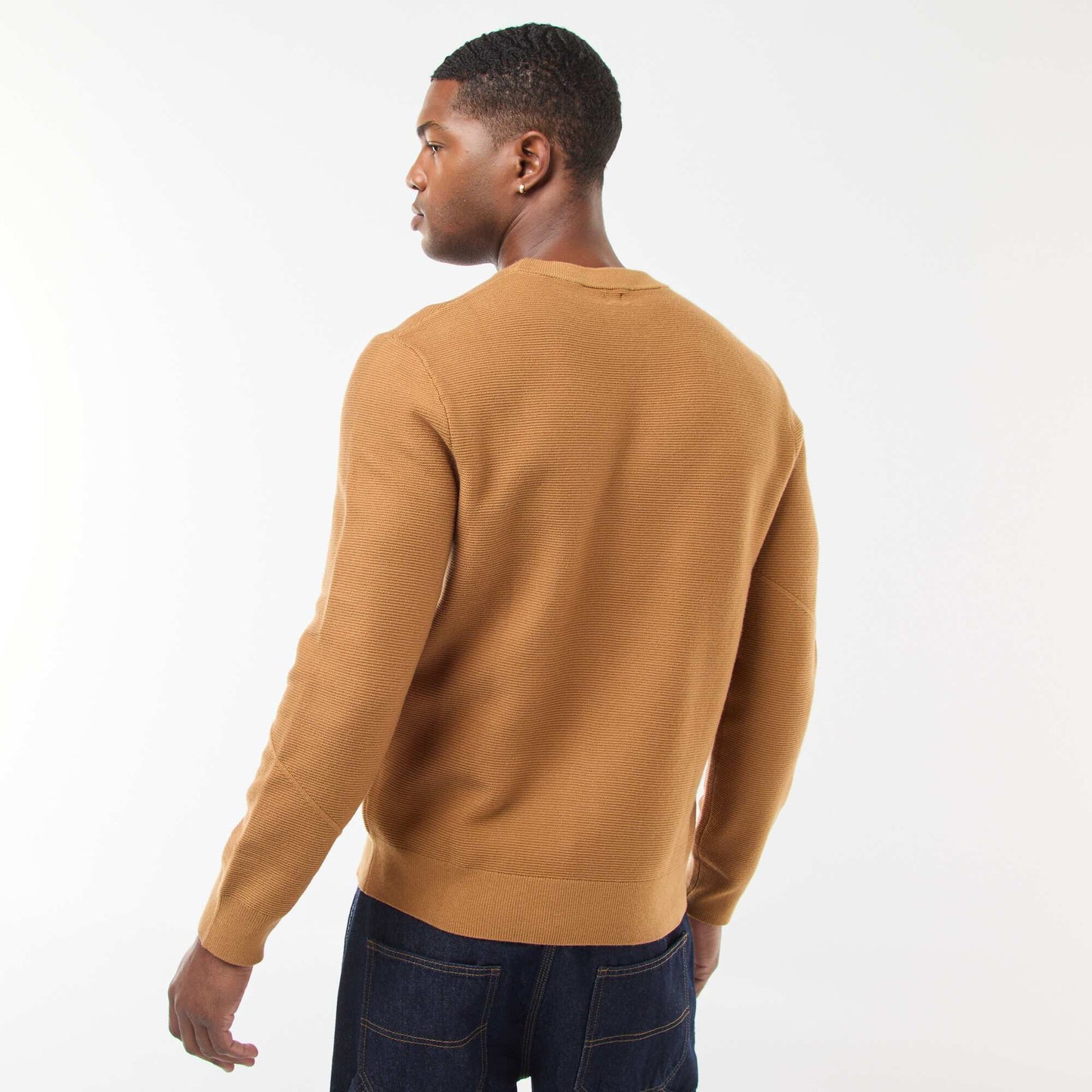 Sweater de punto fino liso con cuello redondo BEIGE