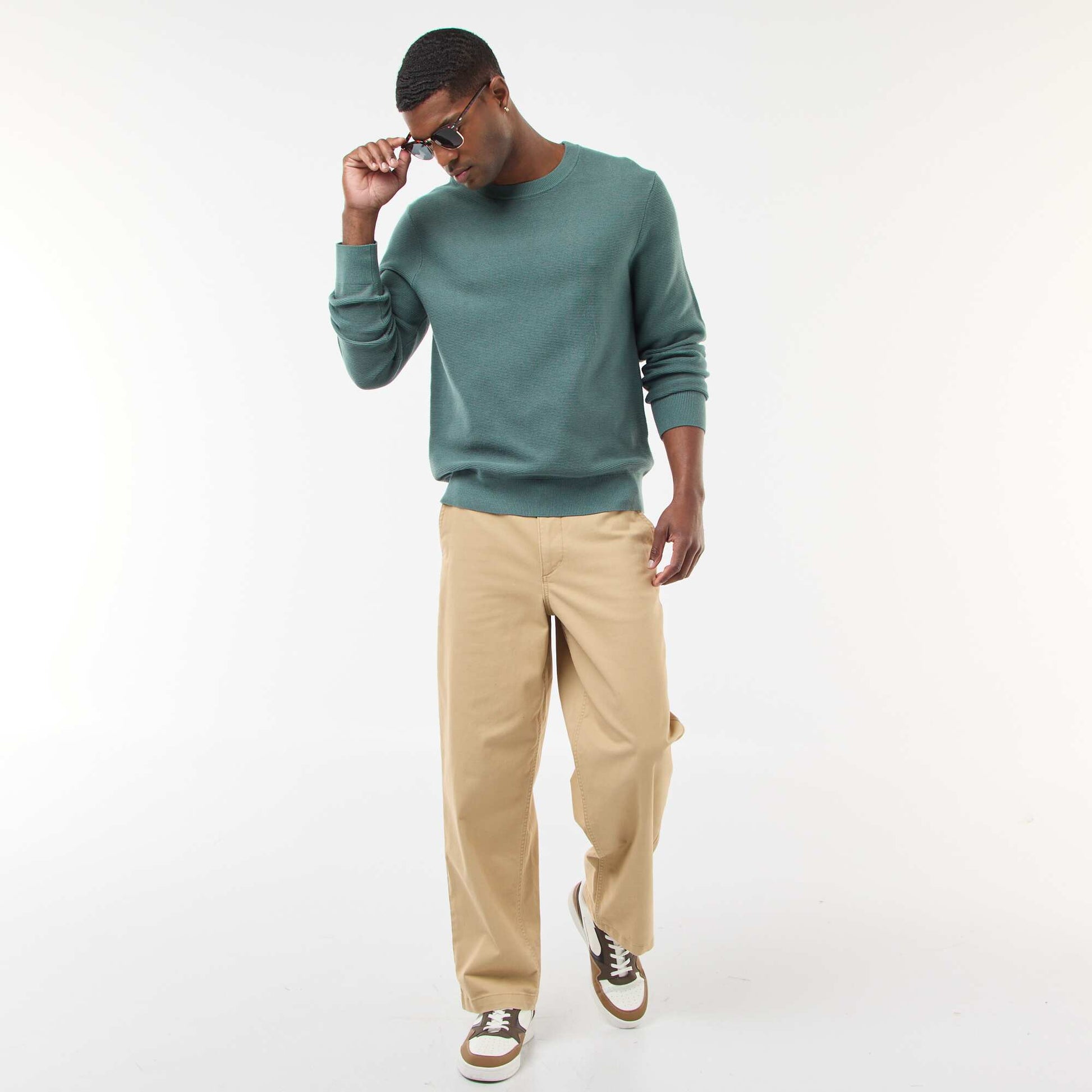 Sweater de punto fino liso con cuello redondo VERDE
