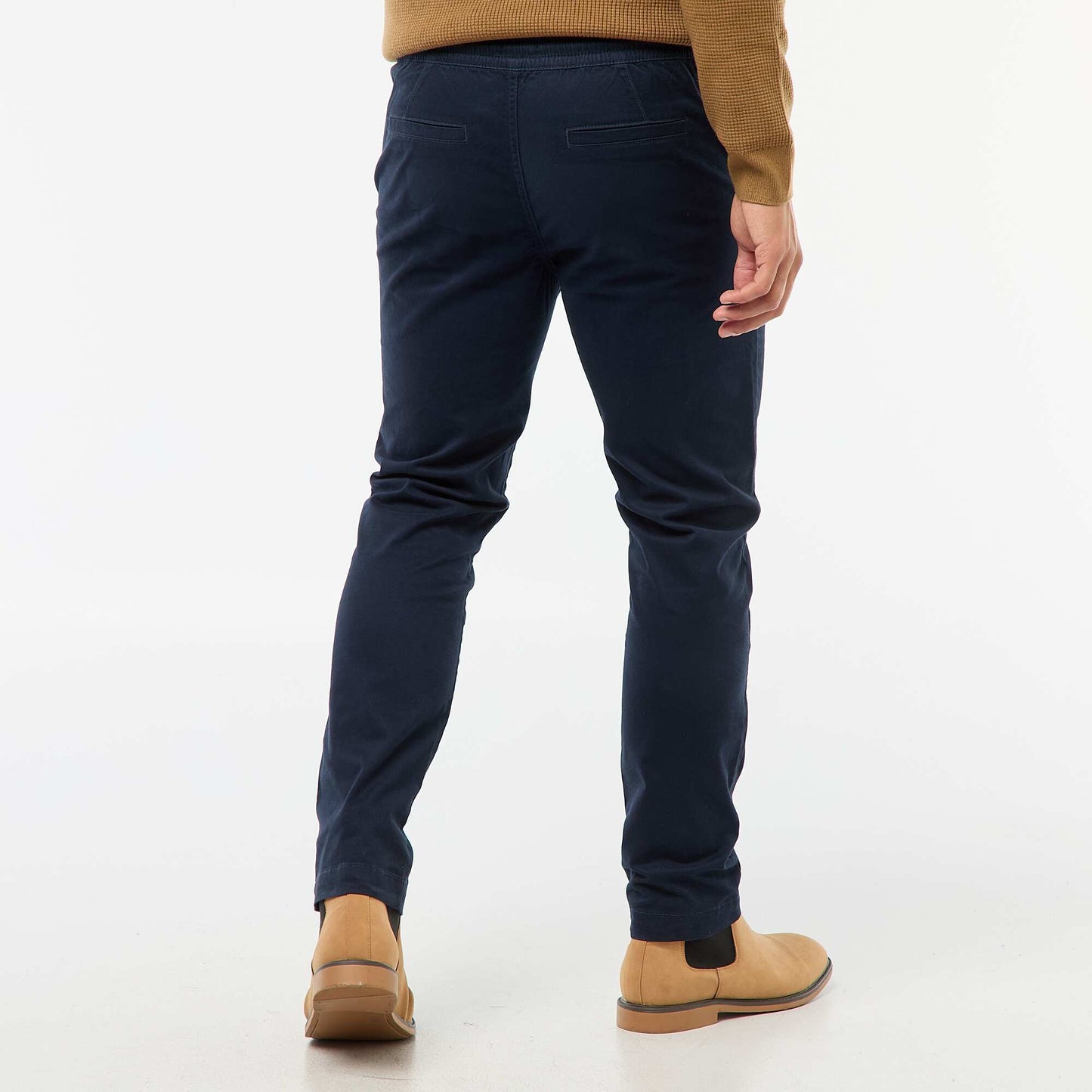 Jogging slim liso AZUL