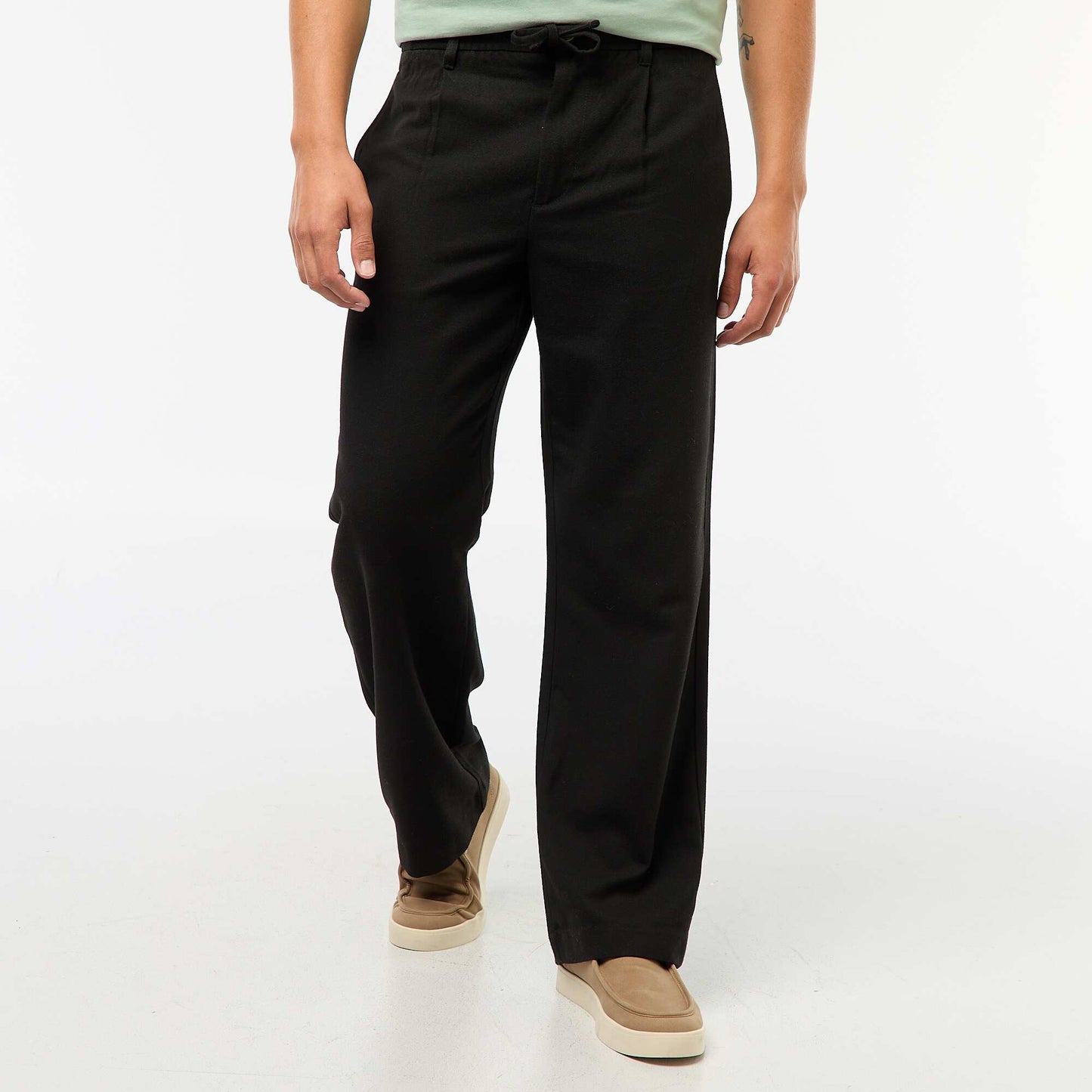 Chino ancho liso NEGRO