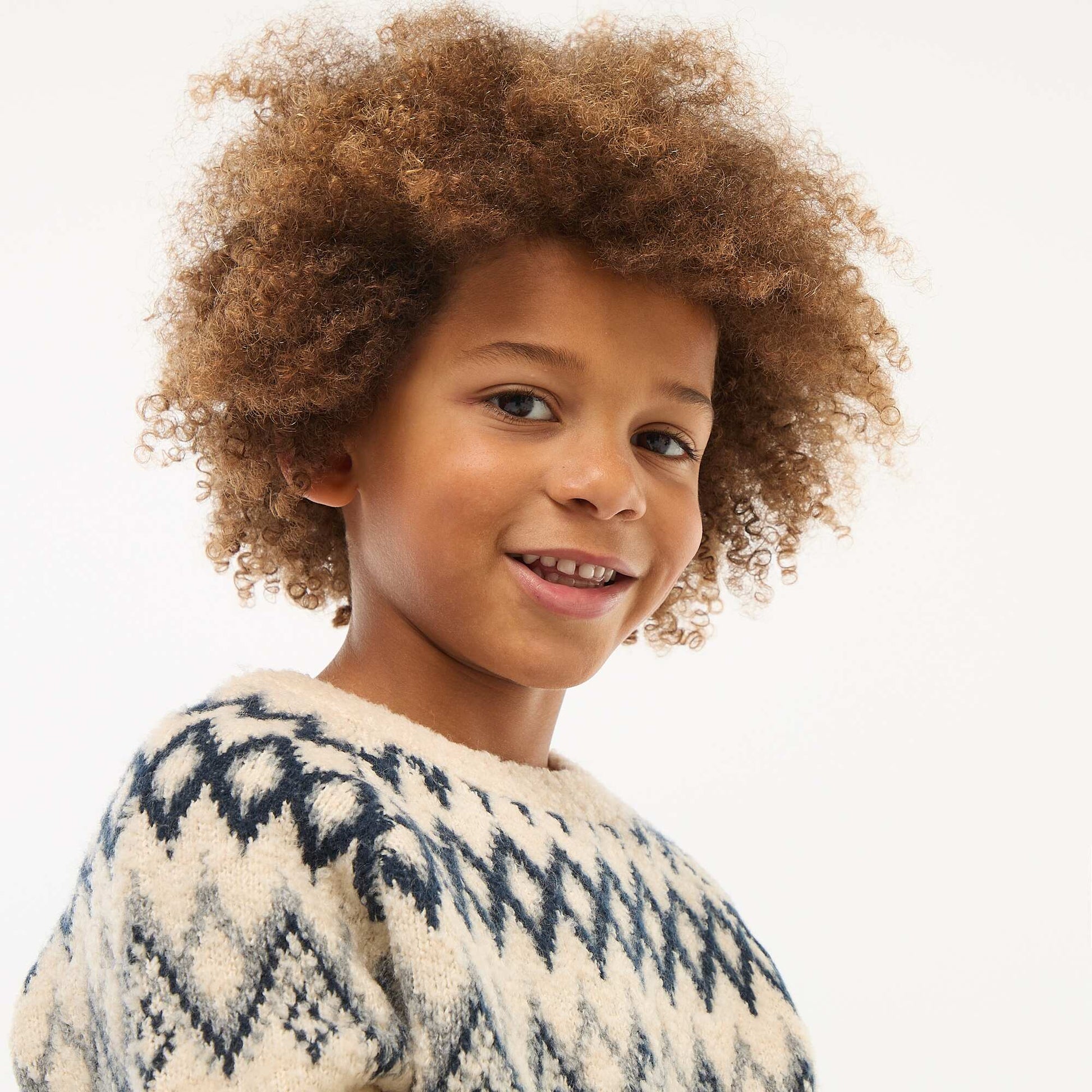 Sweater jacquard cuello redondo liso GRIS
