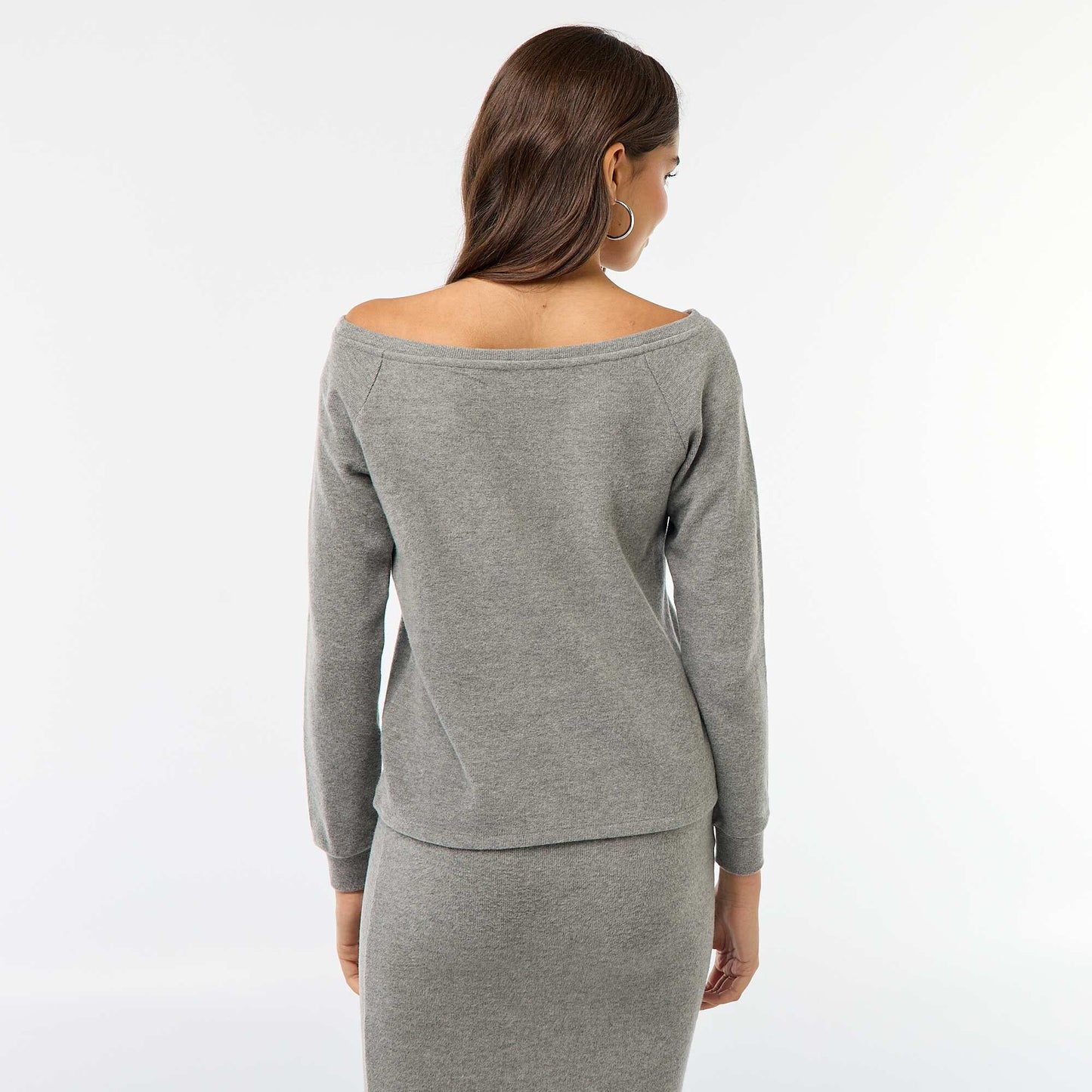 Camiseta de punto suave con cuello Bardot GRIS