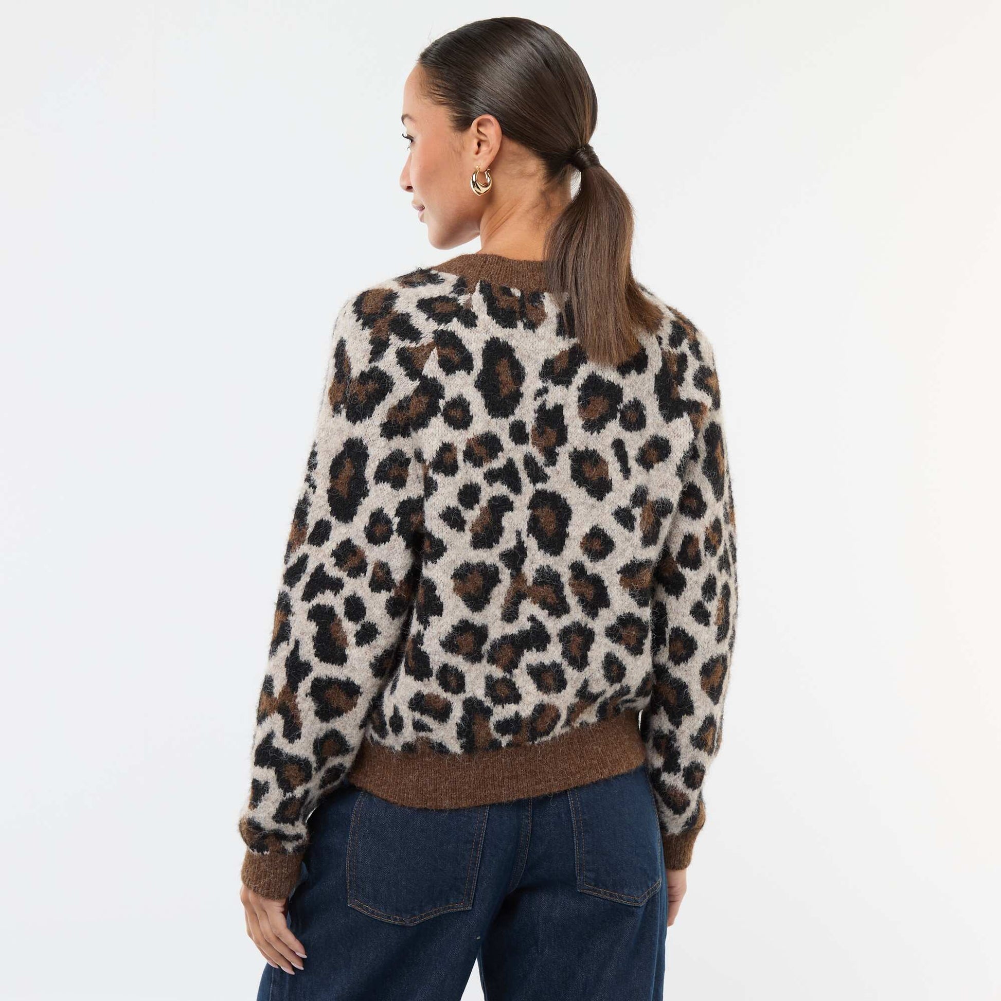 Sweater de jacquard con estampado de leopardo BEIGE