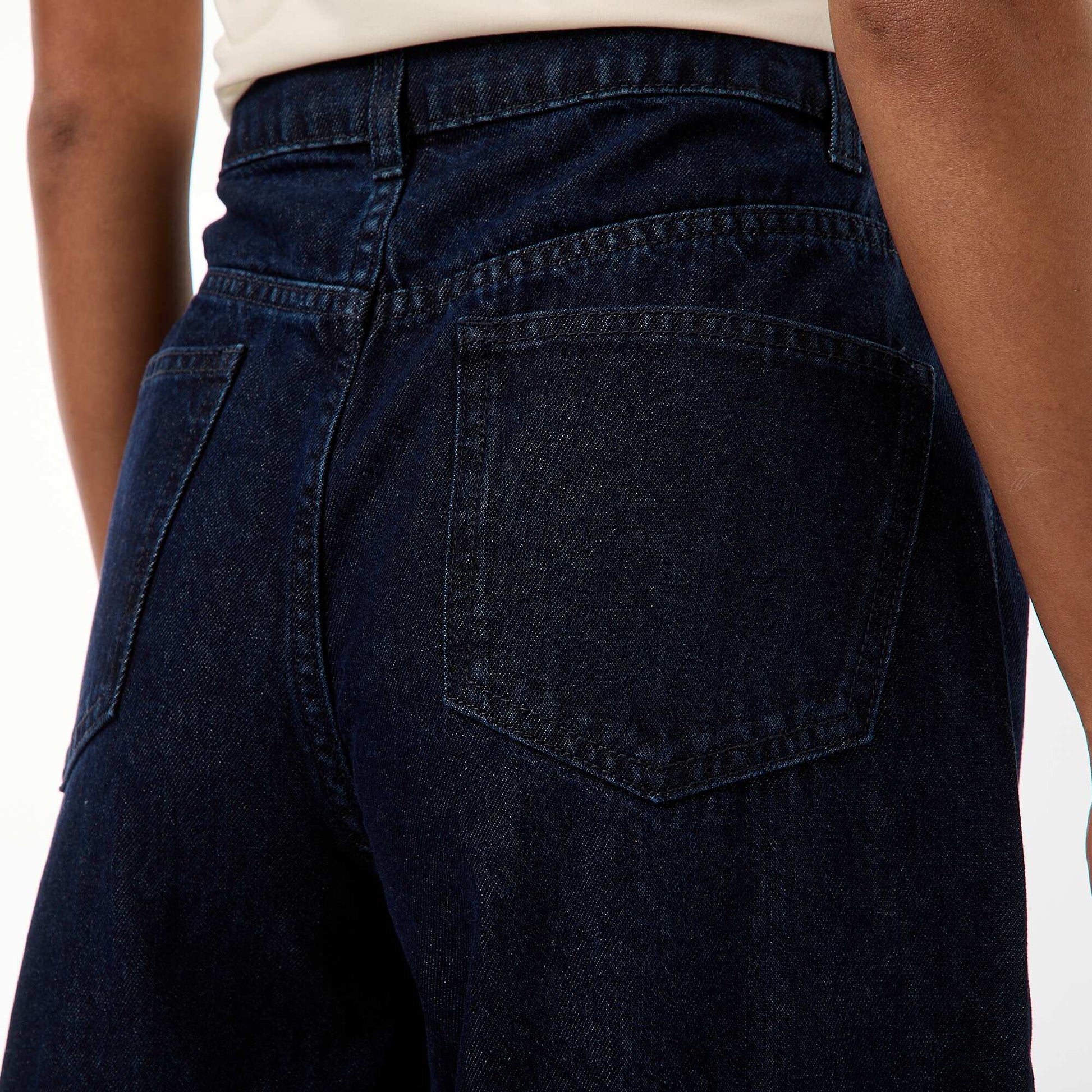 Jean corte wide leg con 5 bolsillos AZUL
