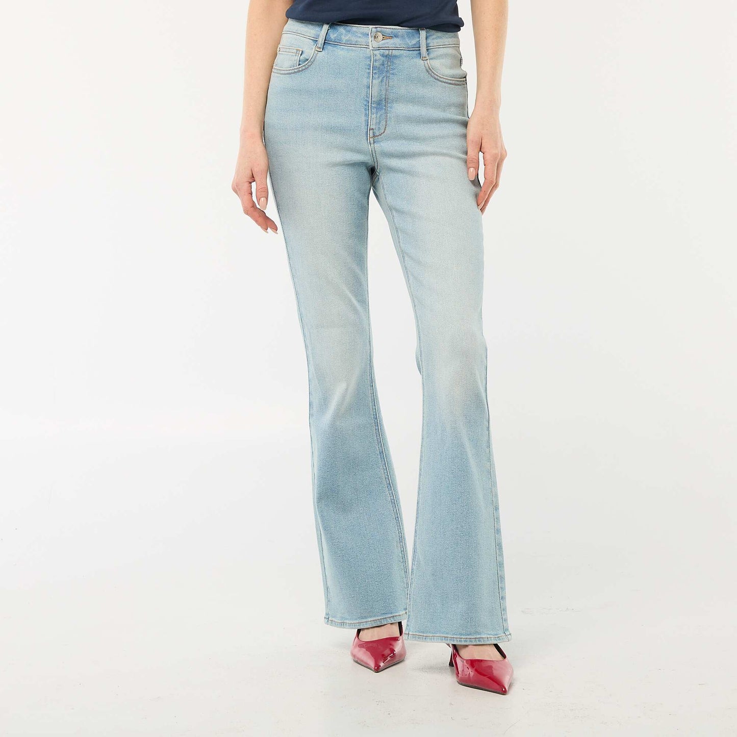 Jean corte flare/bootcut de tiro alto AZUL