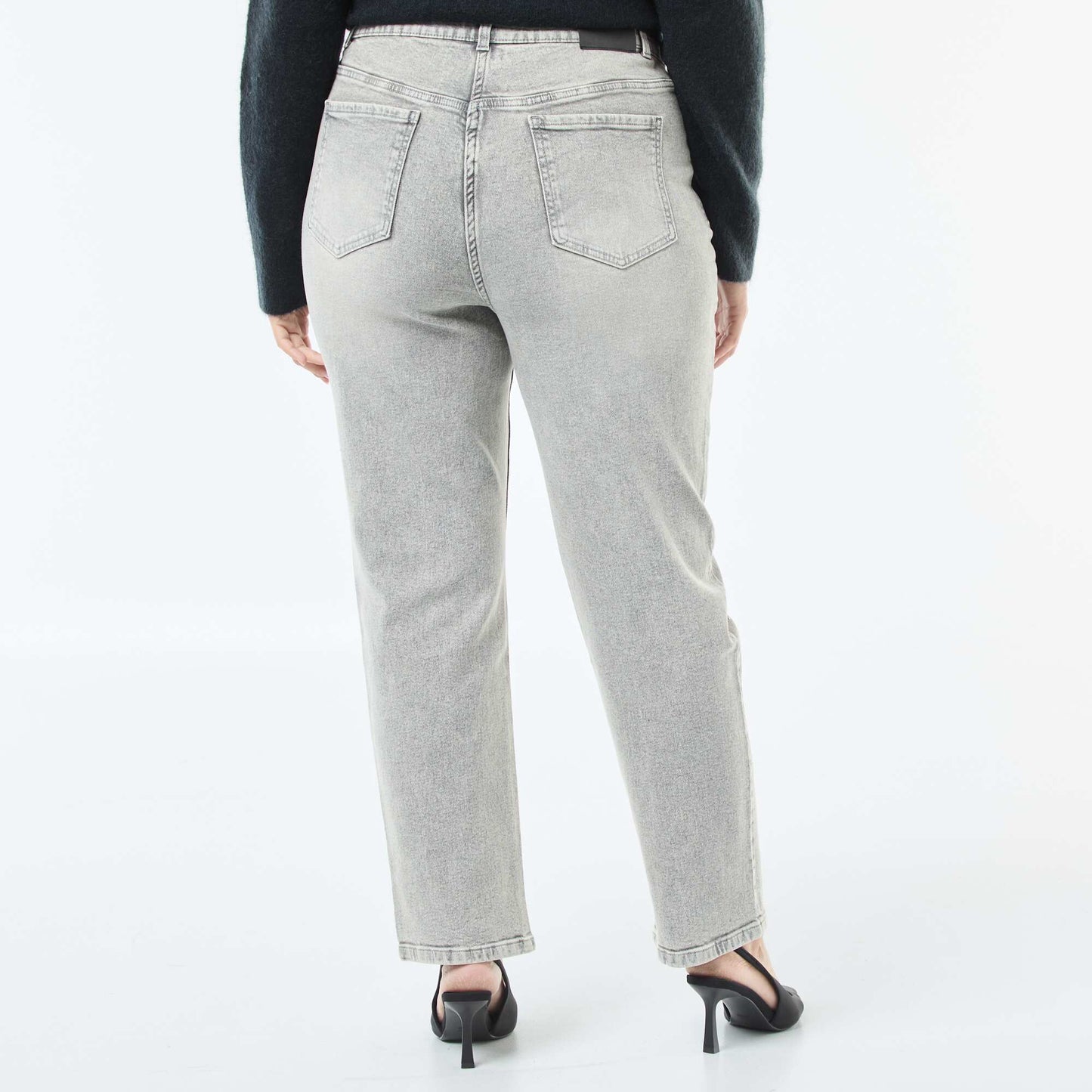Jean de tiro alto con strass GRIS