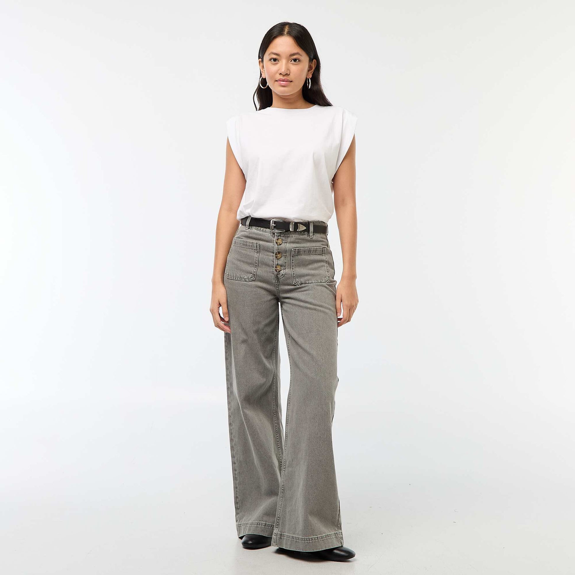 Pantalón jean wide liso GRIS
