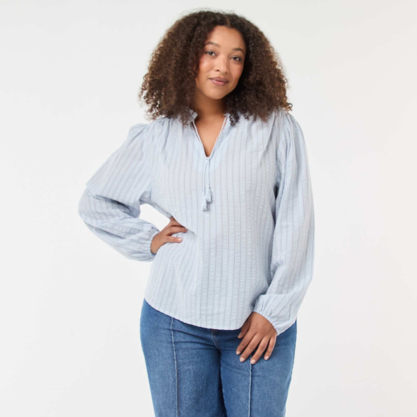 Blusa fluida de rayas finas AZUL