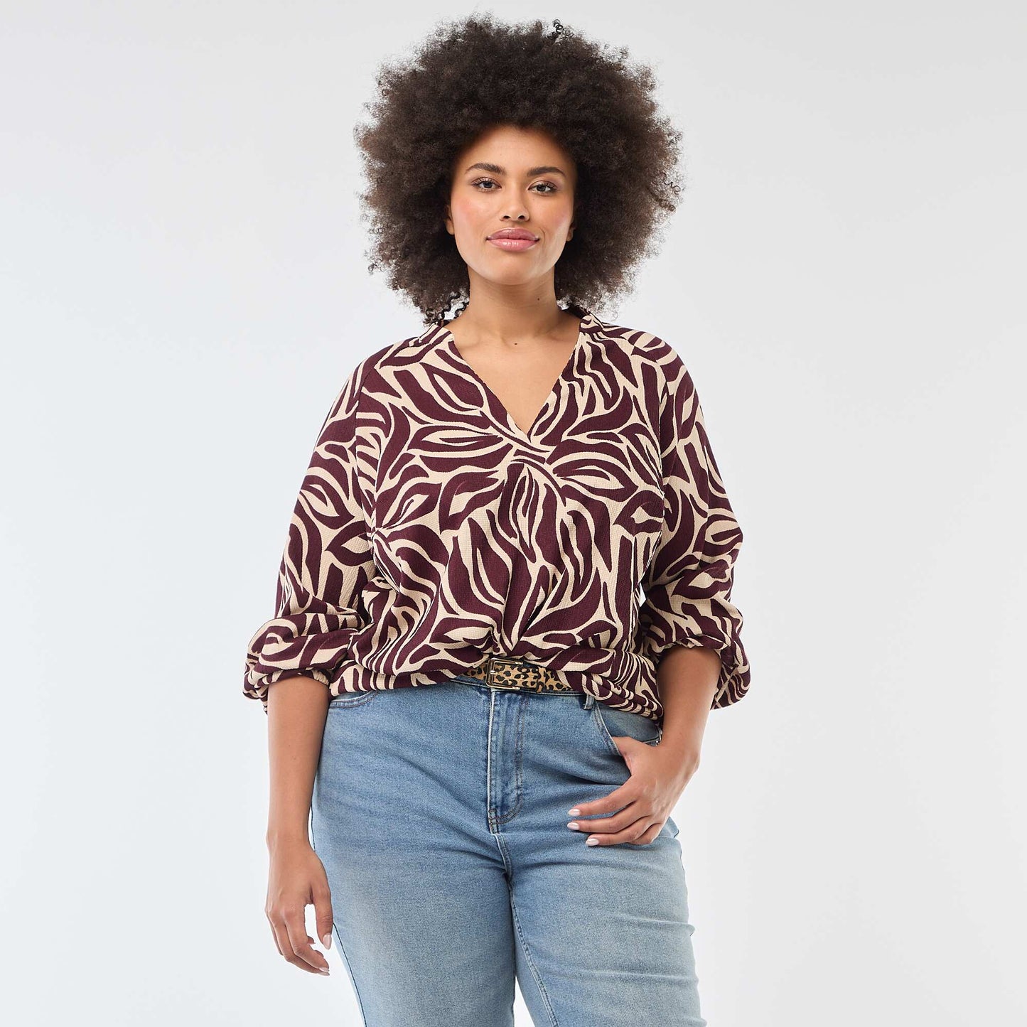 Blusa estampada con cuello en pico ROJO