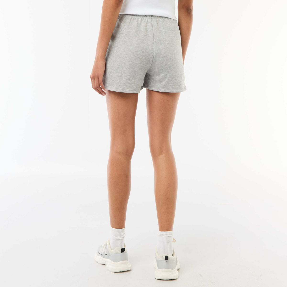 Pantalón corto en algodón liso con cordón GRIS