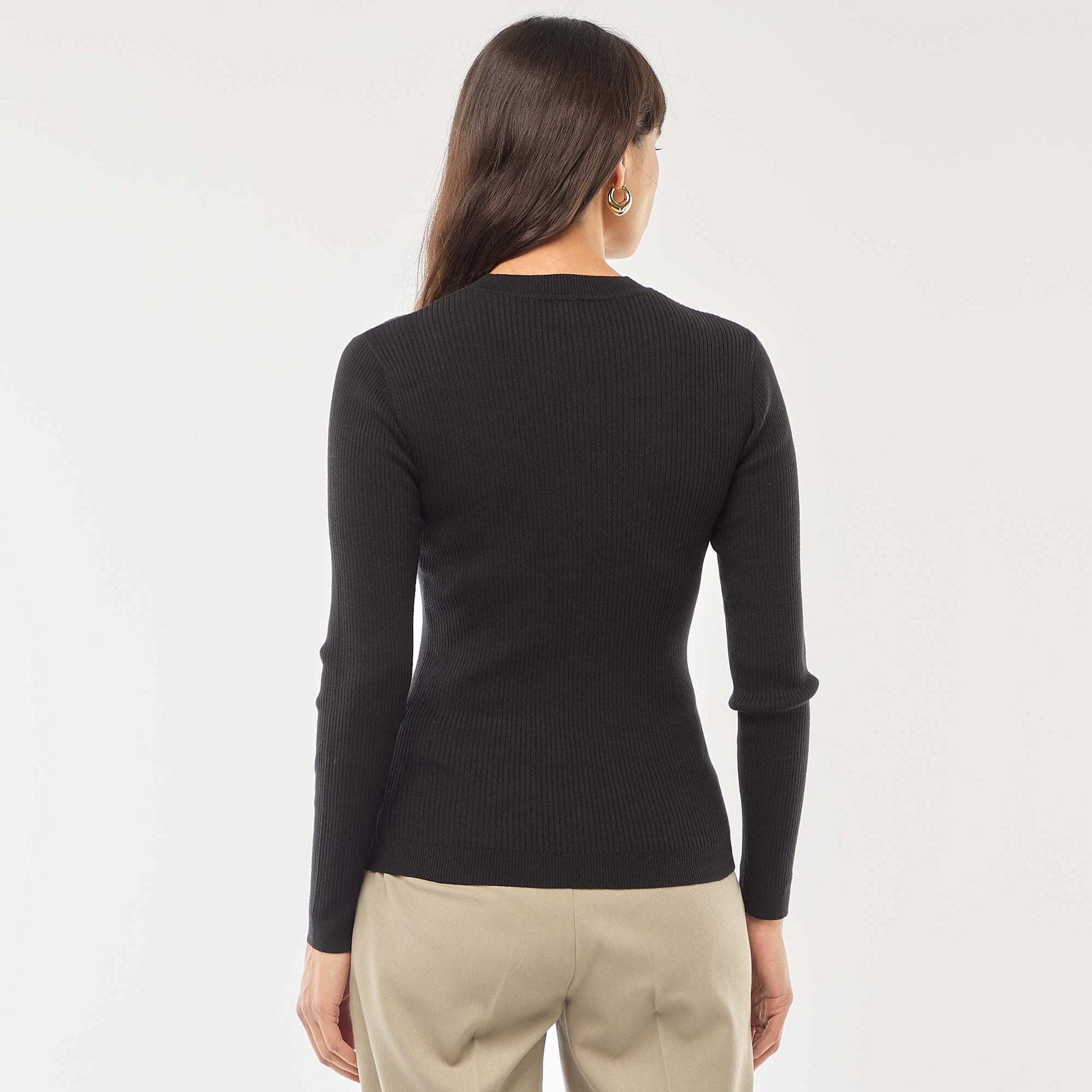 Sweater de cuello redondo en canalé liso NEGRO