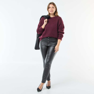 Pantalón recto de material satinado NEGRO