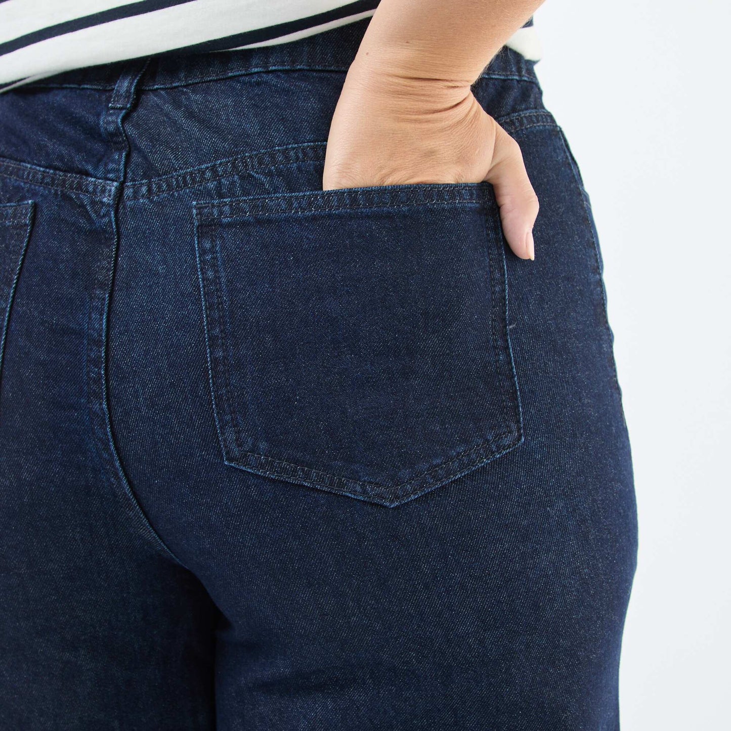 Jean de talle alto wide leg AZUL