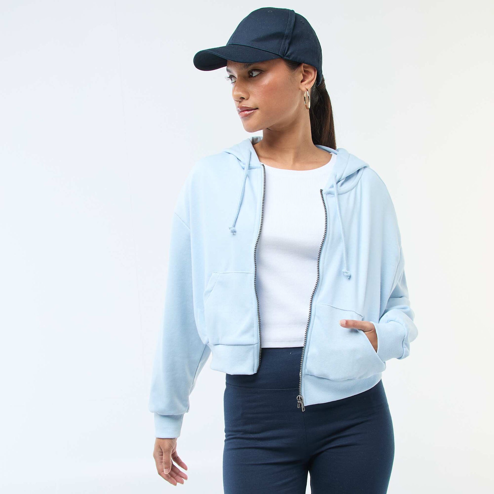 Buzo con capucha crop top AZUL