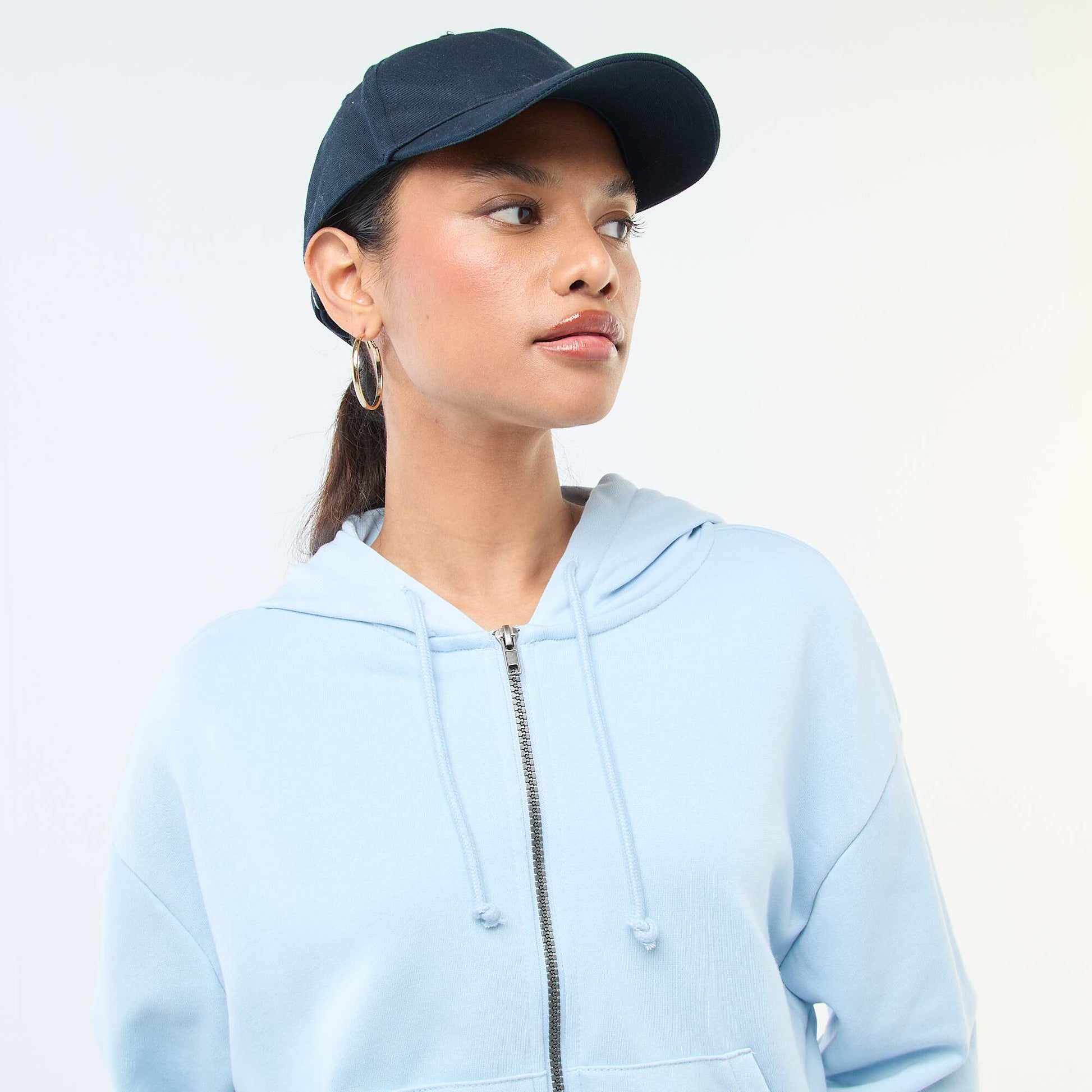 Buzo con capucha crop top AZUL