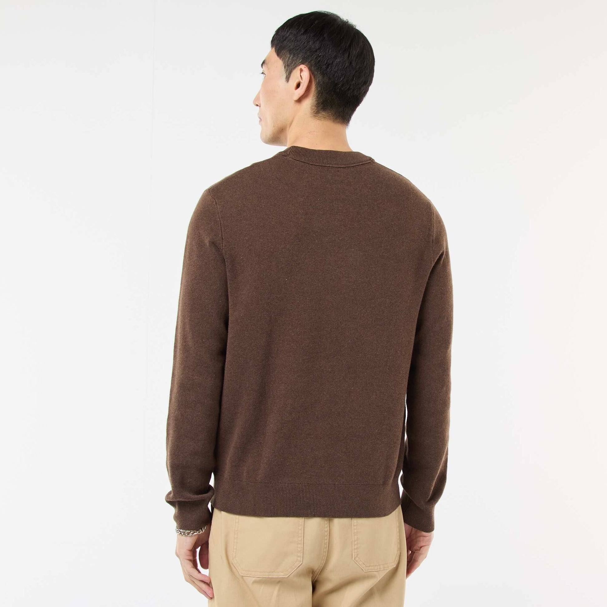Sweater liso de cuello redondo MARRON