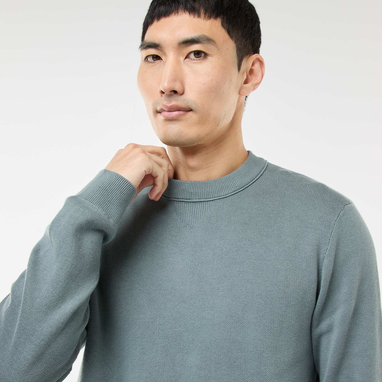 Sweater liso de cuello redondo AZUL