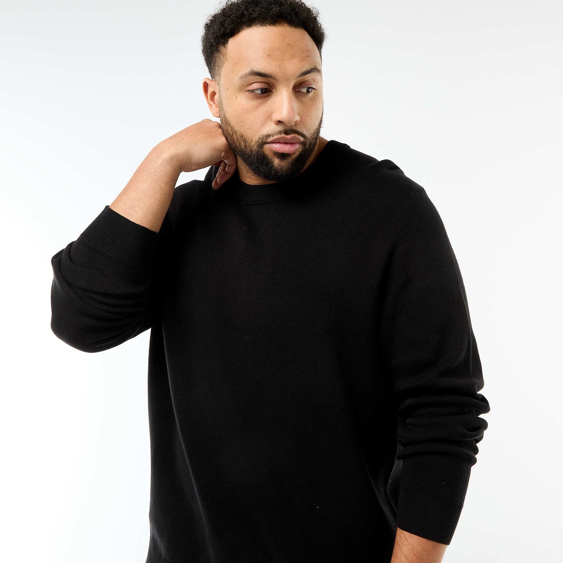 Sweater de punto con cuello redondo NEGRO