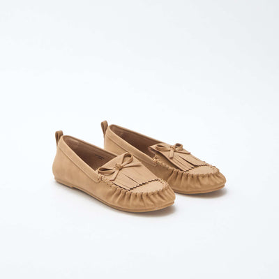 Mocasines de ante sintético con flecos BEIGE