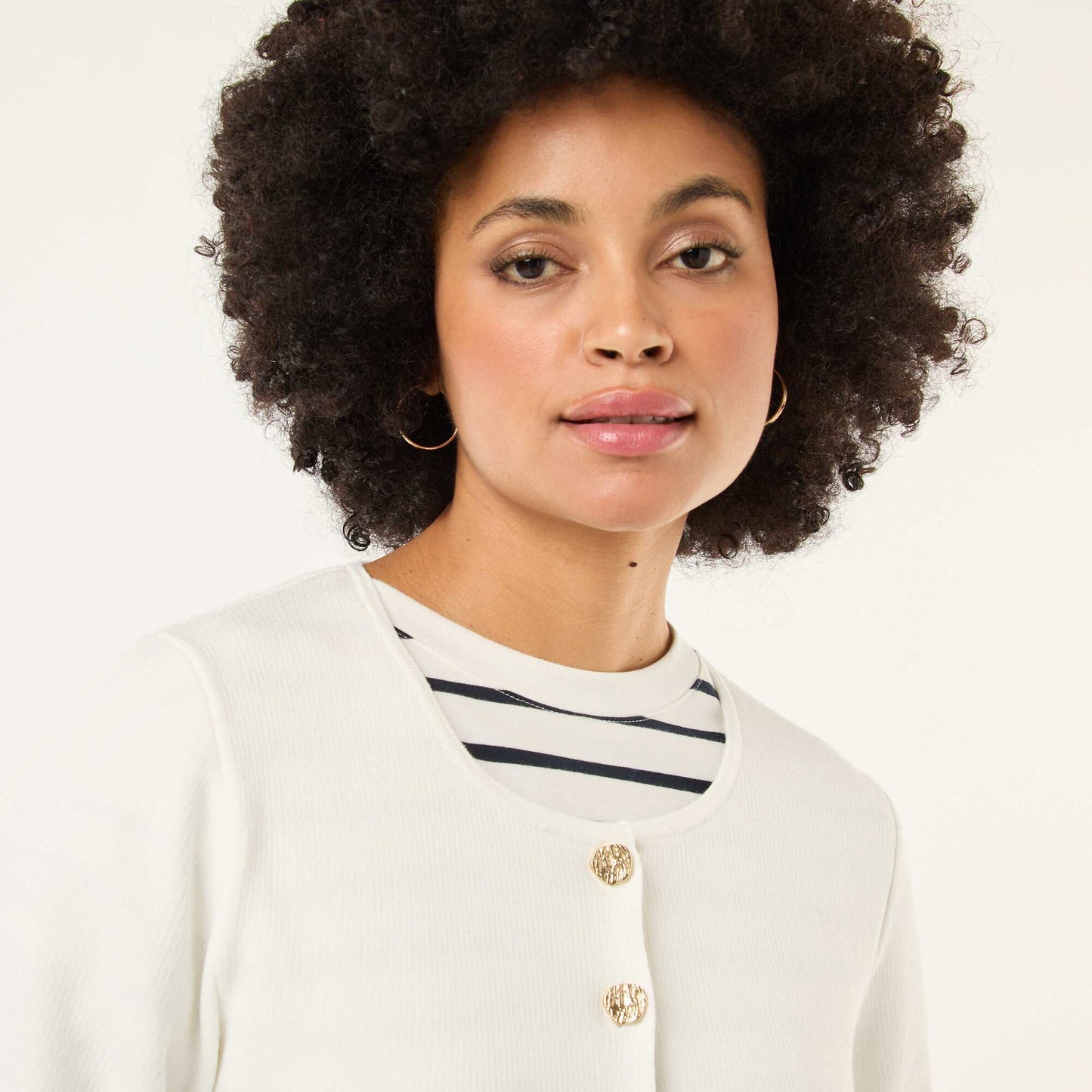 Chaqueta con botones dorados BLANCO