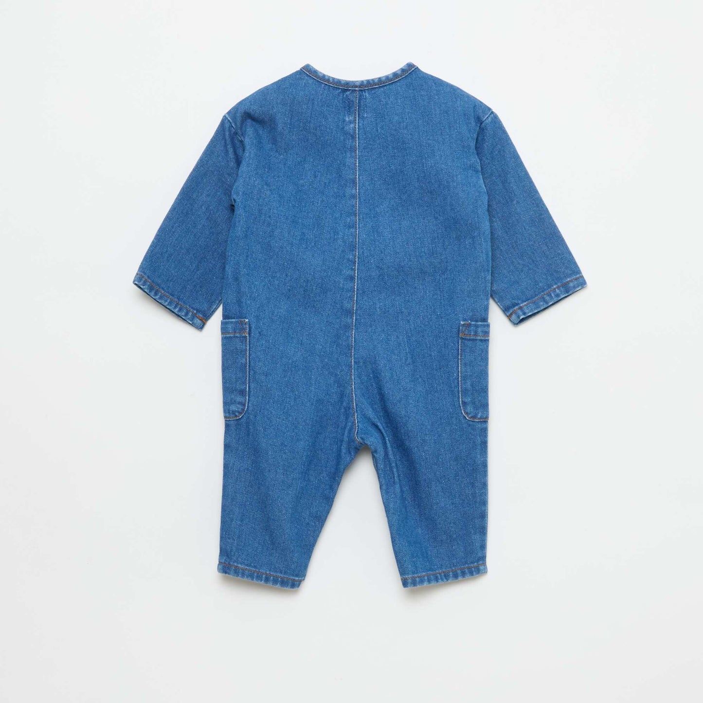 Mono jean con bolsillos de parche AZUL
