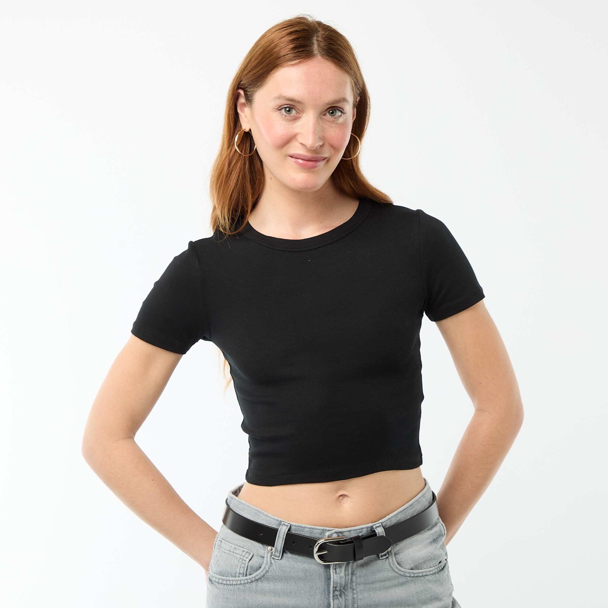 Camiseta crop básica NEGRO