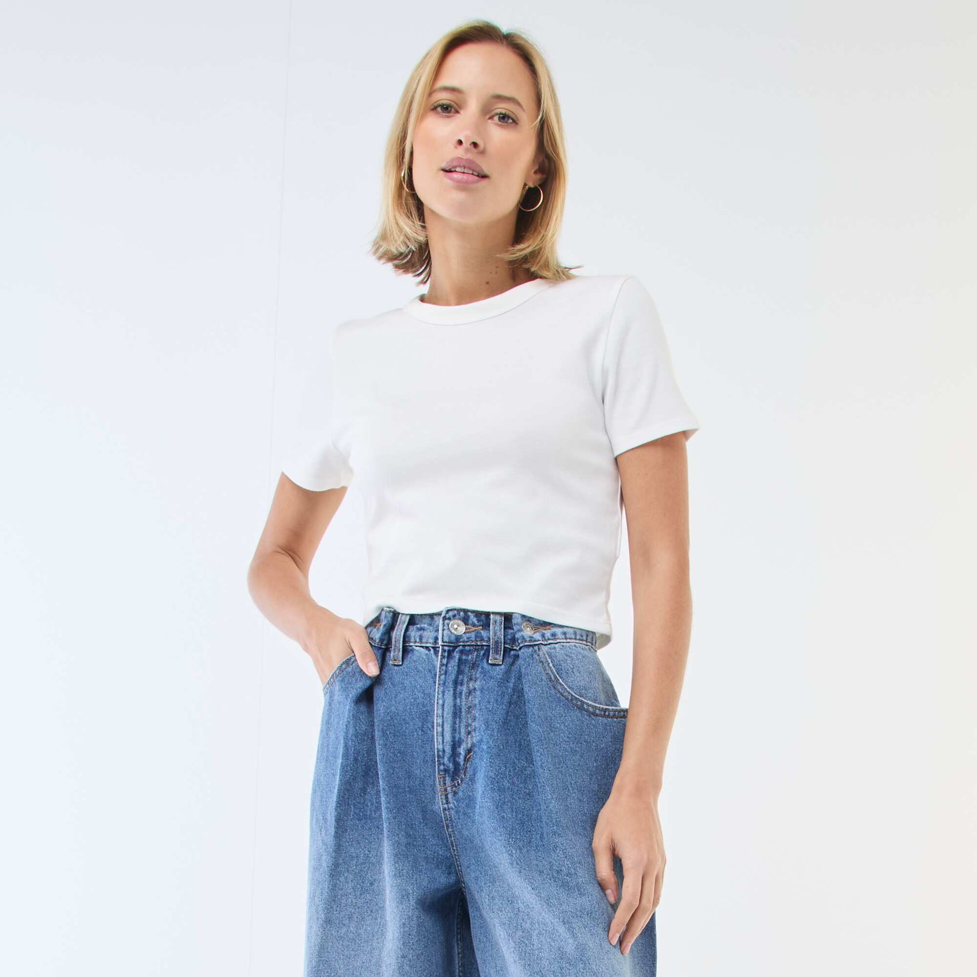 Camiseta crop básica BLANCO