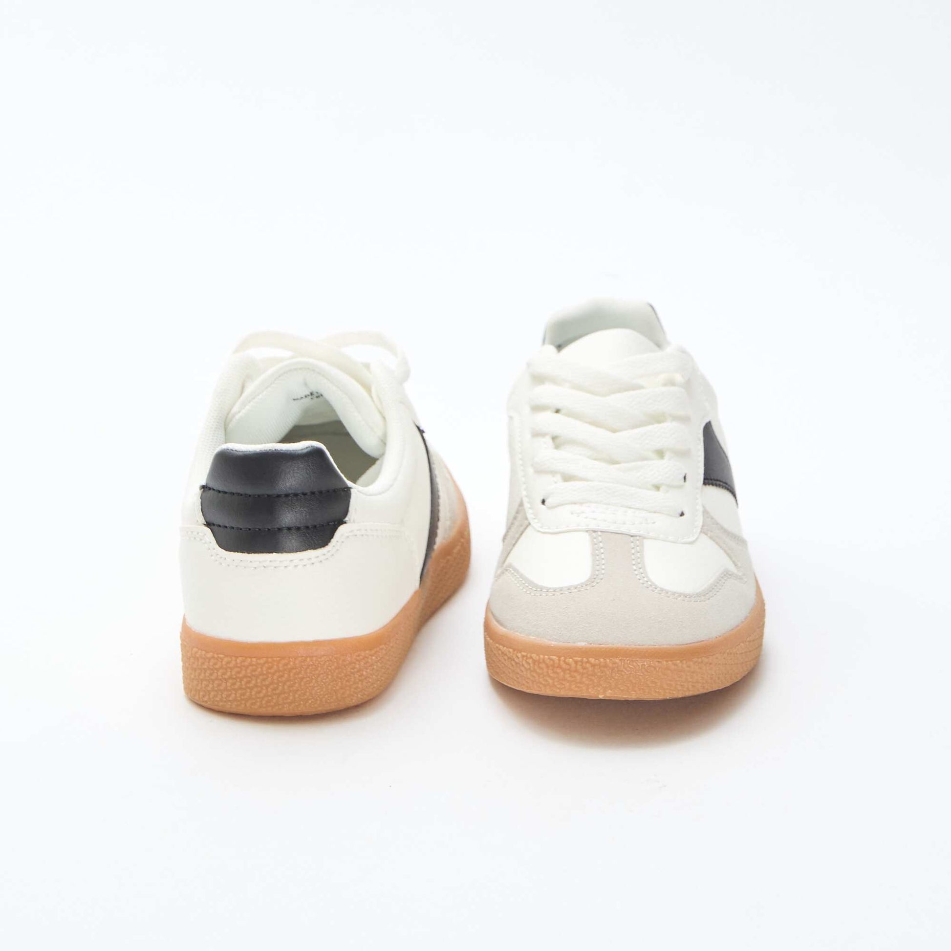 Zapatillas bajas de ante con pieza contrastada BLANCO